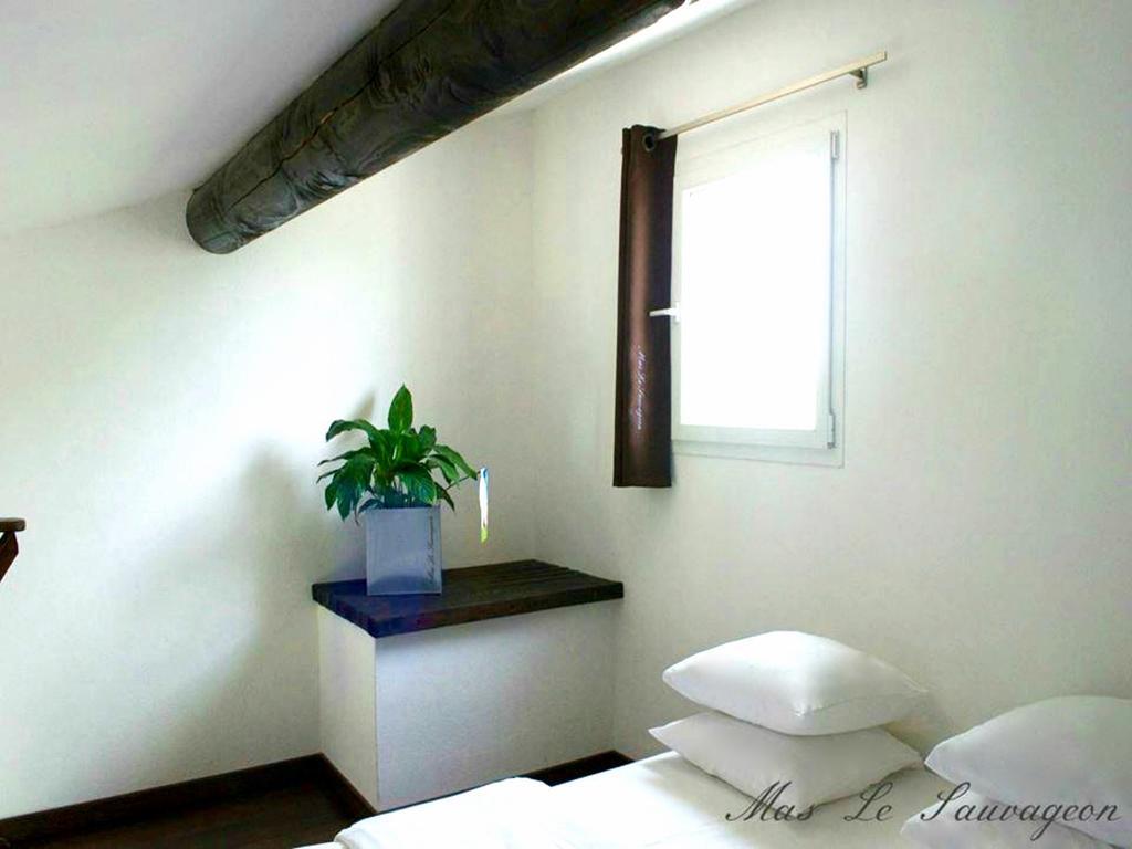 Mas Le Sauvageon Hotel Saintes-Maries-de-la-Mer Kamer foto